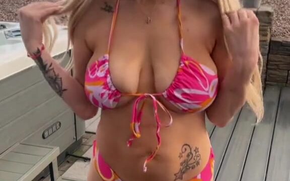 Elise Christie Leaked Onlyfans – Bikini Sexy